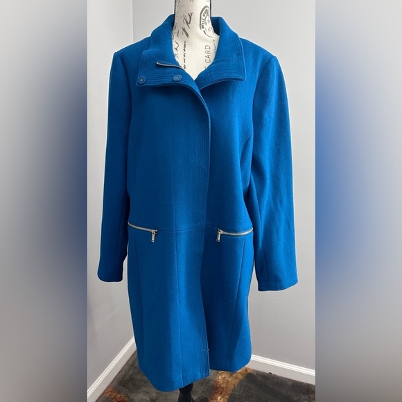 💙💙Warm Navy Blue Wool-Blend Coat with Stand Collar 💙💙 - Picture 2 of 13